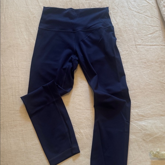 Lululemon Navy Leggings 6 - Picture 1 of 6